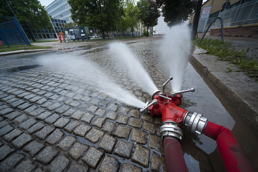 Hochwasser 2013 - Aufräumarbeiten / Foto: Ulf Dahl