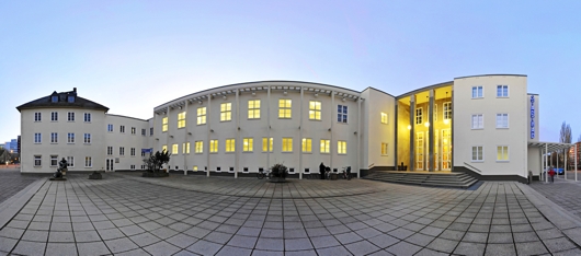 Virtueller Rundgang durch das Stadtbad Chemnitz Virtueller Rundgang durch das Stadtbad Chemnitz